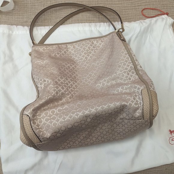 Coach Tote, Medium Sized, Light Beige, Like New! - Picture 1 of 7